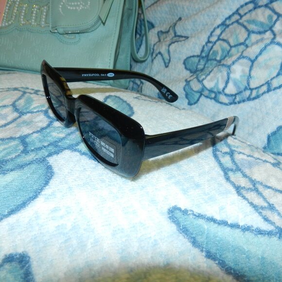 Frye and Co. Sunglasses Black Rectangular Frame UVA/UVB Protection🆕📦⌚🏃🏻💨⚡🚚 - Picture 6 of 16